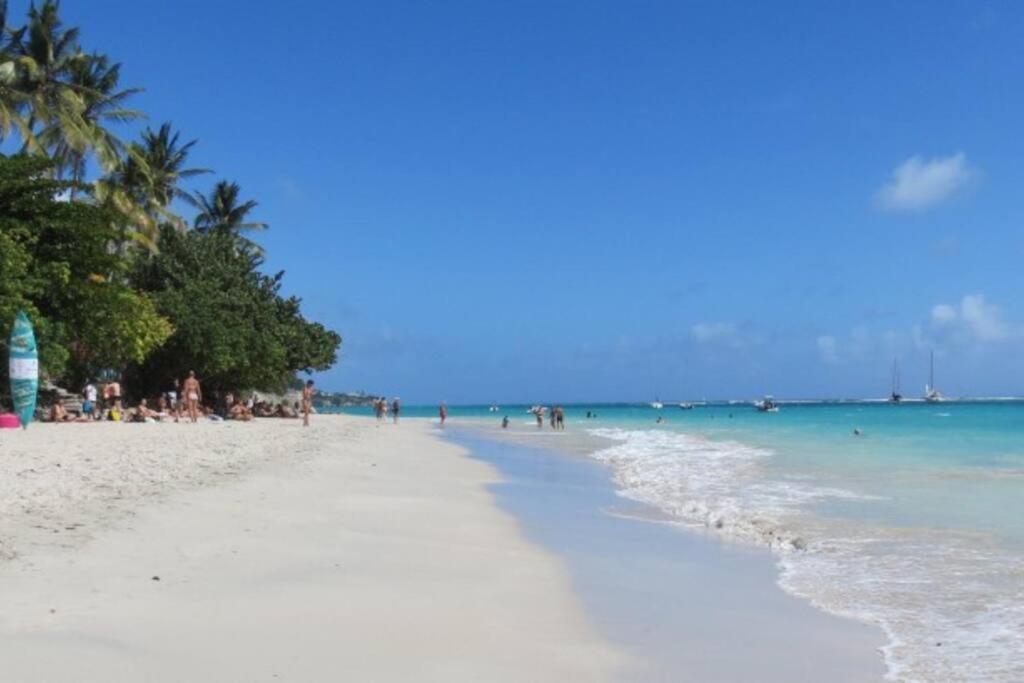Appartement 500 Metres De La Plage A Gosier Ле Госие Екстериор снимка